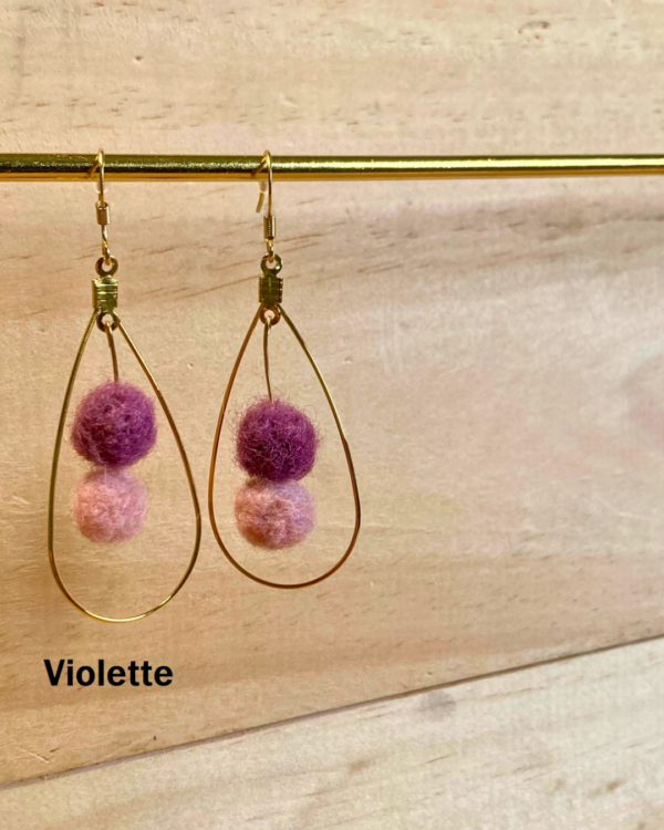 Boucles d'oreille gouttes de laine – Image 5