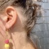 Boucles d'oreille gouttes de laine – Image 2