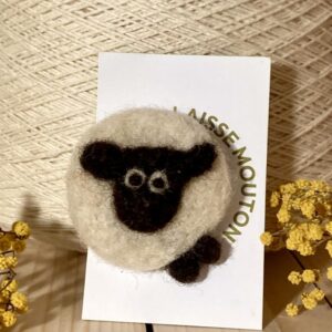 Broche mouton faite main